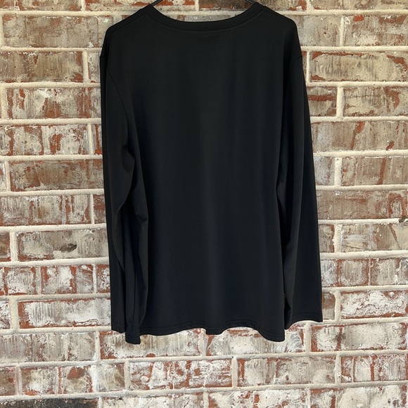 Unbranded Black 'Hanging With My Gnomies' Plus Size Shirt - Picture 5 of 5